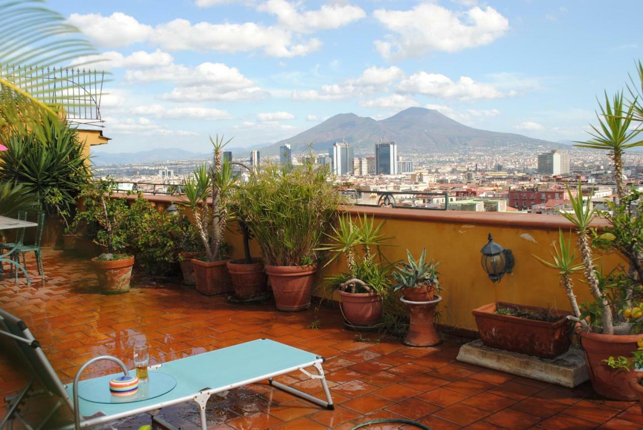 Hotel Miracoletti38 Napoli Esterno foto