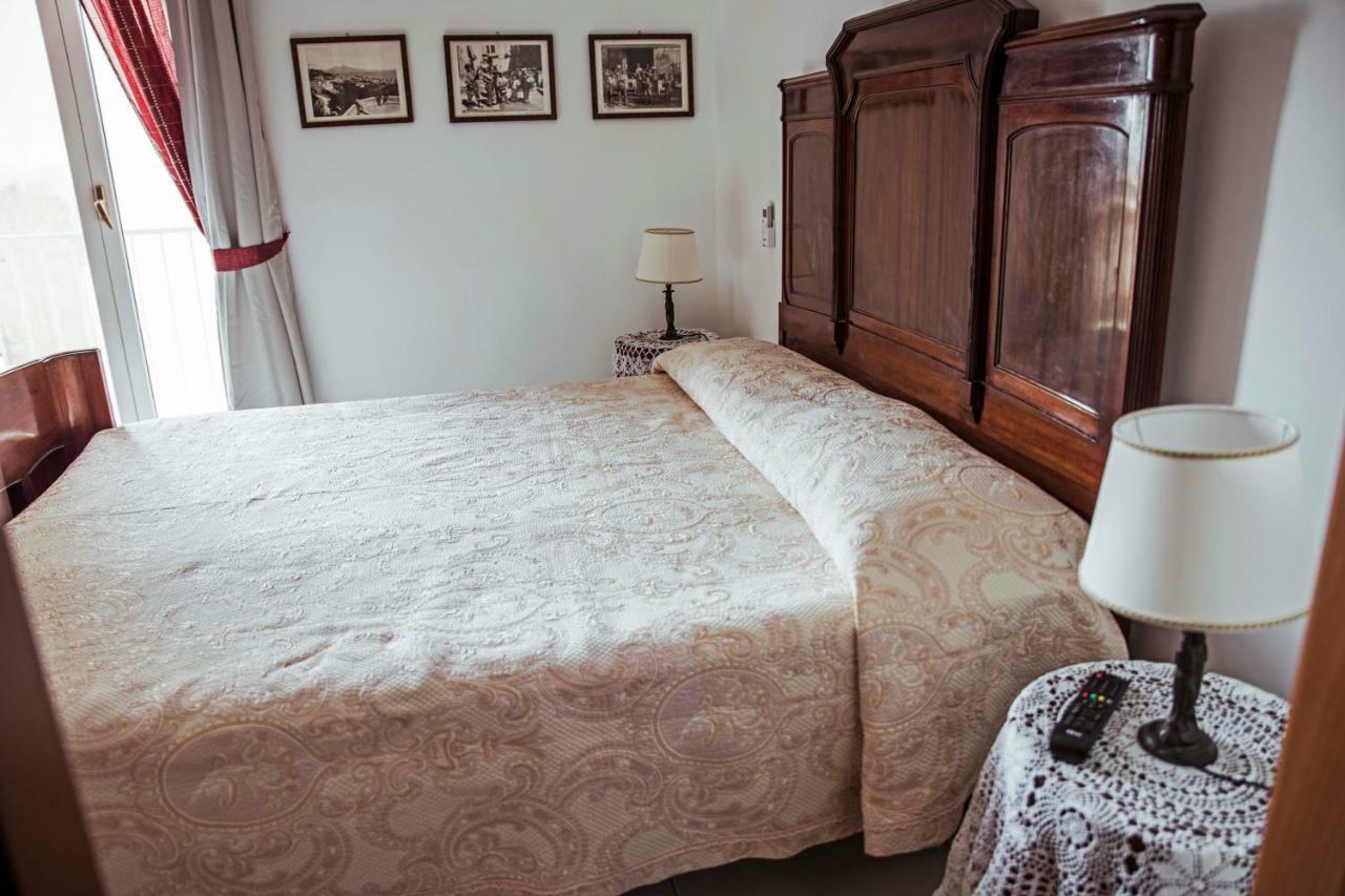 Hotel Miracoletti38 Napoli Esterno foto