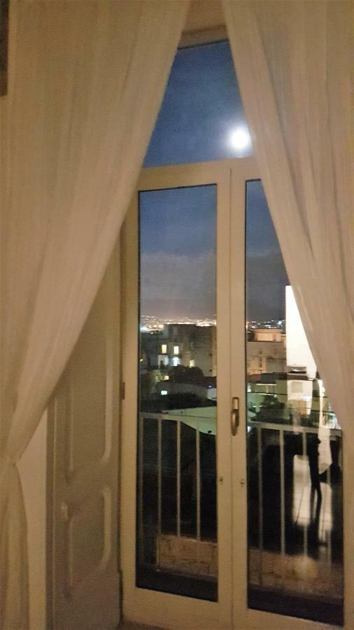 Hotel Miracoletti38 Napoli Esterno foto